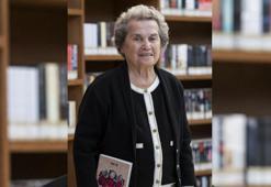 Türk edebiyatının 'Mona Roza'sı hayatını kaybetti