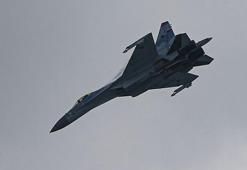 Ukrayna dünyaya duyurdu: Rus savaş uçağı düşürdük