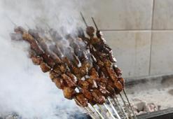 Diyarbakır'da bayramda en çok ciğer ve kadayıf tercih edildi