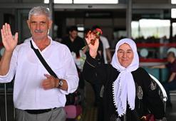 Hacılar yurda dönmeye başladı! İlk kafile Gaziantep'e geldi