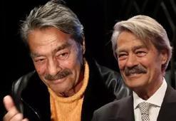 Sağlık durumu merak ediliyordu! Kadir İnanır'ın son haliyle poz verdi!