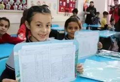 Mezun olan öğrenciye karne görüşü 2025! Motive edici öğretmen karne görüşleri: 1. 2. 3. 4. 5. 6. 7. 8. sınıf orijinal öğretmen karne görüşleri