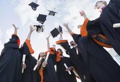 Kısa duygusal anlamlı mezuniyet sözleri | 2025 Mezun olan kızıma, arkadaşıma, yeğenime, kardeşime mezuniyet tebrik mesajları