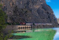 Bakan  Uraloğlu duyurdu! Turistik Karaelmas Ekspresi, yarın yola çıkıyor