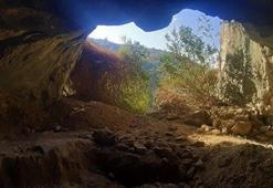 Alman arkeolog köyün kaderini değiştirdi! Aydın'da mağara girişinde altın gibi parlıyor: Hazineyi örtülü halde buldu