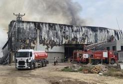 Mersin'de pamuk fabrikası deposunda korkutan yangın!