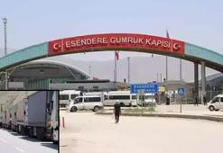 Hakkari'den İran'a açılan sınır kapısında TIR kuyruğu