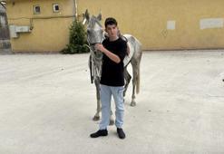 LGS sınavından çıktı, okul bahçesinde karşılaştı! Tek isteği Karabük'te gerçekleşti