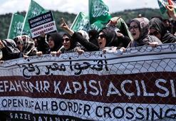 Tevfikiye Camisi'nden Mısır’ın İstanbul Başkonsolosluğuna "Küresel Gazze Yürüyüşü" yapıldı