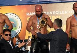 Kocaeli'de altın kemerin sahibi Orhan Okulu oldu