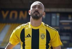 Aliağa FK'dan yeni transfer: Ahmet İlhan Özek resmen imzayı attı