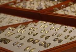 Samsun'da kuyumculardan altın yorumu: Fırsat geldi! 'Yıl sonu 4700 dolar olur'