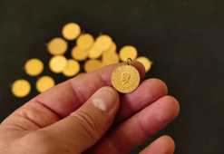 Eskişehir Kuyumcu Altın Fiyatları 4 Temmuz 2025 - Eskişehir Gram, Çeyrek, Yarım, Tam ve Cumhuriyet Altını Anlık Fiyatlar