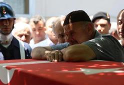 Bir babanın en zor vedası! Astsubay Emirhan'a son görev