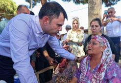 Bakan Kurum orman yangınında zarar gören köyleri ziyaret etti