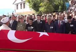 Türkiye şehitlerini uğurladı! 12 askerimize son görev