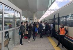 Eskişehir tren garı yol tarifi ve telefon numarası | Eskişehir tren garı merkeze yakın mı?