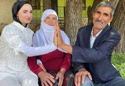 YKS sınavı çıkışı babasının çiçekle karşıladığı Çimen Gülen: Gelen puanla babamın o anı şimdi gururla taçlandı