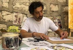 Kelimelerle anlatamadıklarını renklerle ifade ediyor! 51 yaşında ilk sergisini açtı