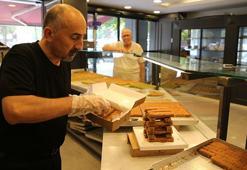 Diyarbakırlı usta, kadayıfa farklı bir tat getirdi! İki tepsiyle başladı şimdi günde 20 tepsi satıyor