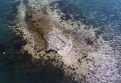 Sapanca Gölü'nde su çekildi tarihi kilise ortaya çıktı!