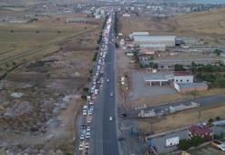 Karayolunda çile bitmedi: Bitlis Tatvan yolu tıkandı