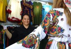 Mardin'in kıyafetleri turistleri çekiyor! Yüzde 90'ı düğünlerde giyiliyor