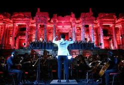 Tarih ve müzik Denizli'de buluştu! Hierapolis Antik Kenti on binleri ağırladı