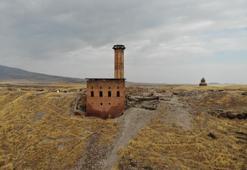 Anadolu'nun ilk Türk camisi Kars'ta bulundu!
