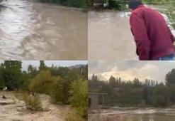 Mersin'de kuvvetli yağış, su taşkınlarına neden oldu