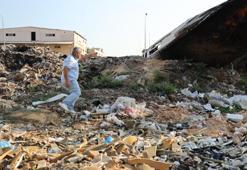 Adana Mobilyacılar Sitesi sular altında: esnaf, belediyelere tepki gösterdi! 'Çöp yığınlarında bir numara olduk'