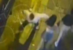 Taksim'de korku dolu anlar! Genç kadın yolda yürürken hayatının şokunu yaşadı