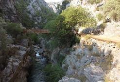 Akdeniz'in saklı cenneti: Isparta'daki Yazılı Kanyon, tarih ve doğayı bir arada sunuyor!