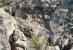 Hastalığına şifa ararken meslek sahibi oldu! Falezlerde düz yolda yürür gibi yürüyor, gören itfaiyeyi arıyor