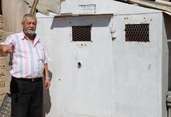 Sivaslı vatandaş bütün servetini bu kafeste saklıyor! Banka kasası gibi sağlamlaştırdığı kafesine Süper Lig ismini verdi