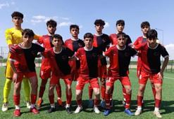 Van'da altyapı atılımı! Vanspor’a büyük destek