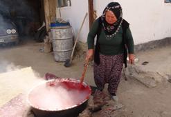 Yozgat'ta kış hazırlığı başladı: 40 yıllık sırrı olan salçalar 2-3 yıl bozulmuyor!