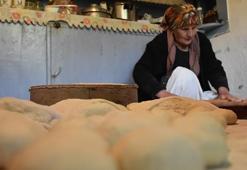 Gümüşhane'de imece geleneği devam ediyor! Köy kadınları birlikte siron ve erişte hazırlığına başladı
