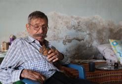 Kozan’da yürek burkan hikâye: 6 çocuğu kapısını açmıyor, bir tek sincap Kibar terk etmedi