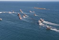 Adana'da tekneler Küresel Sumud Filosu'na destek için Akdeniz'e açıldı