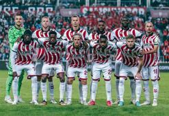 Samsunspor'da Zeki Yavru dillerden düşmüyor! Korner değil sanki penaltı kullanıyor