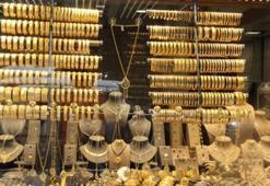 Adana’da altın piyasası hareketli: Gram altın rekor seviyelerde