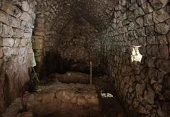 Mardin'de temizlenen eski değirmende paha biçilemeyen bir eser bulundu! Bin 500 yıllık tarihe sahip