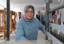 Erzurum'un coğrafi işaretli ehramı modern tasarımla hayat buldu! Hülya hoca, yün ehramı giyimden aksesuara dönüştürdü