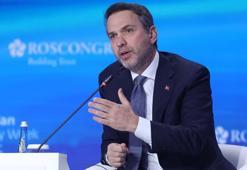 Bakan Bayraktar Rusya’da konuştu: Jeopolitik gerilimlere karşı ‘Türk Yolu’