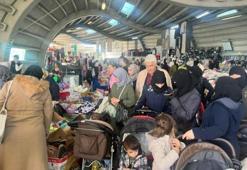 Her Salı Bursa'da indirim var: Herkes oraya akın ediyor