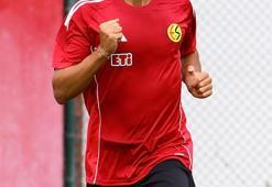 Eskişehirspor'da kriz! Serdar Göçerler, Hakan Şapcı yüzüne bakmayınca isyan çıktı