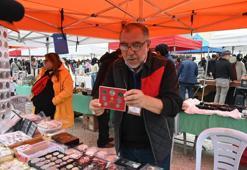 250 yıllık Osmanlı paralarını tezgahında sergiliyor! Yüzlerce yıllık kağıt ve madeni paralar tezgahta alıcılarını bekliyor