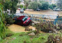 İzmir Foça'da yoğun yağış sele yol açtı: 1 kişi kayıp