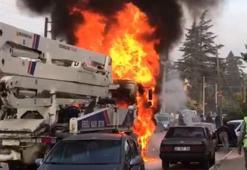 Konya Ereğli ilçesinde beton pompası alev alev yandı, 2 otomobil zarar gördü
